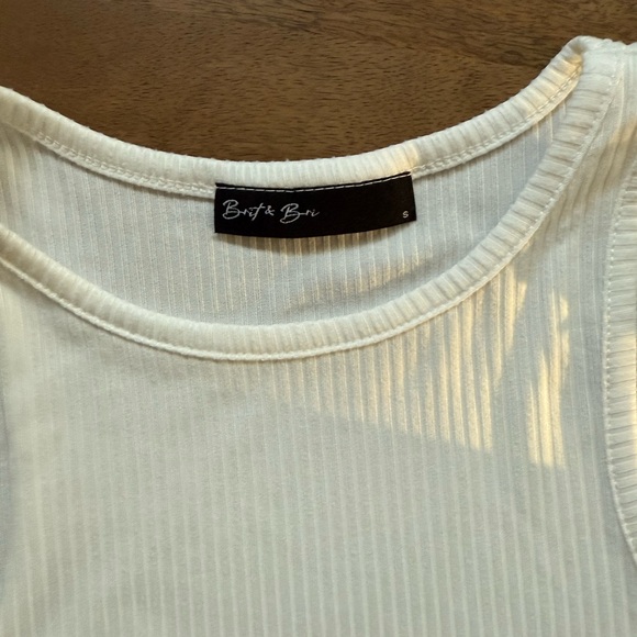 White Ribbed Tank Top - Picture 3 of 4